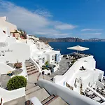 Aris Caves Apartment Oia (Santorini)